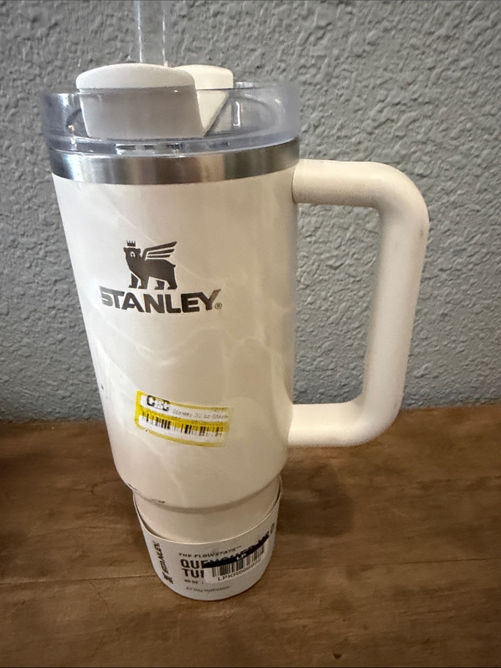 Stanley White Insulated Mug with Handle and Clear Lid 30oz